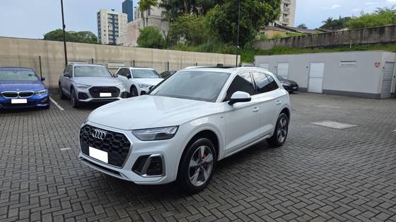 AUDI Q5 2.0 55 TFSIE PHEV PERFORMANCE QUATTRO S TRONIC